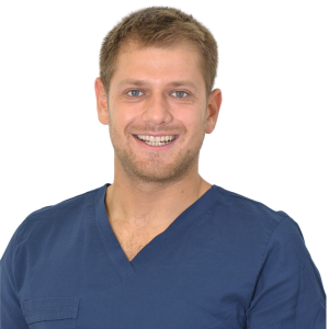 Dr Đorđe Radlovački, specijalizant oralne hirurgije — ordinacija Protetica Beograd