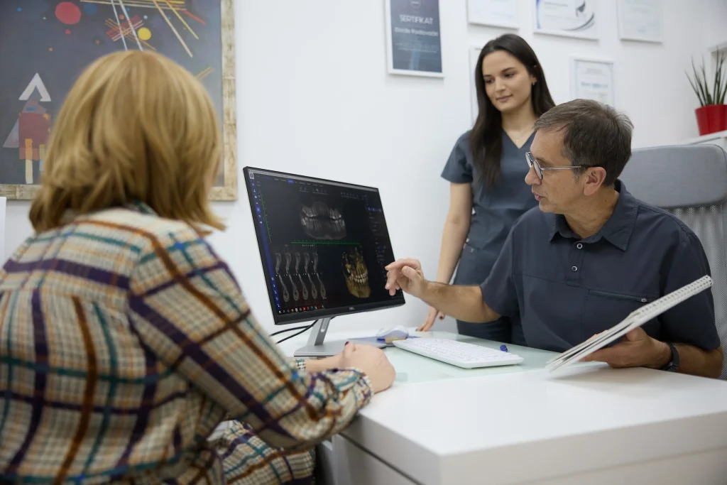 Tim Specijalističke stomatološke ordinacije dr Radlovački